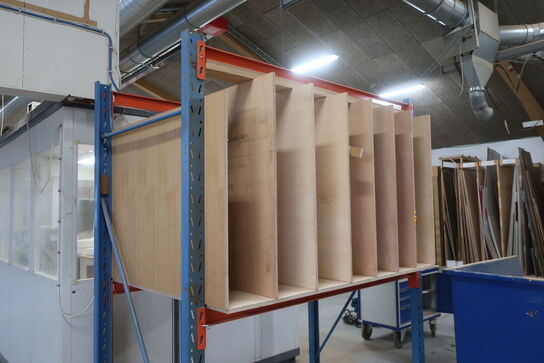Pallereol med indhold