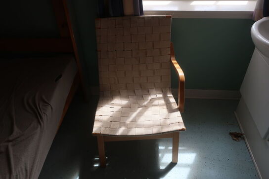 Alt indhold i rummet