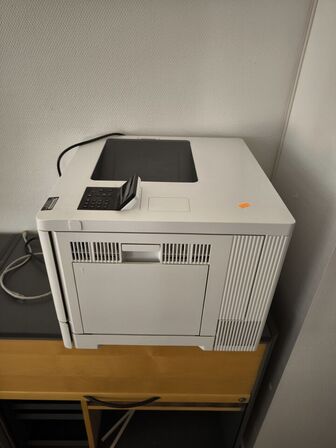 Printer HP Color LaserJet Enterprise M553