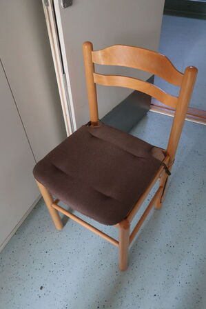 Alt indhold i rummet