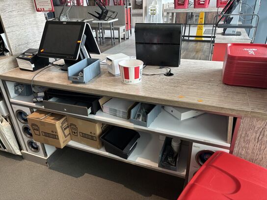 Div. Indhold i disk (elektronik medfølger ikke)