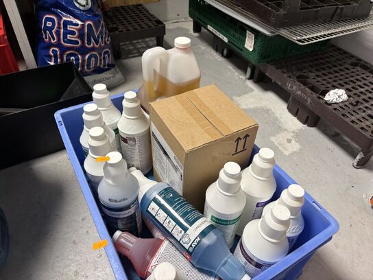 Div. Rengøringsmidler m.m.