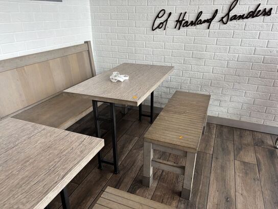 3 stk. borde, div. Bænke samt stol