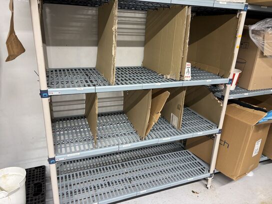 Fødevarereol METRO MAX med indhold