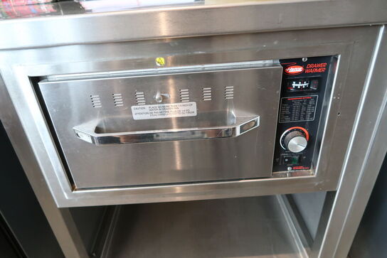 Rustfri stålbord med indhold og varmeskuffe HATCO Drawer Wamer