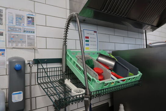 Rustfri stålvaske med armatur