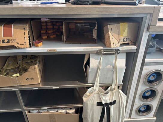 Div. Indhold i disk (elektronik medfølger ikke)