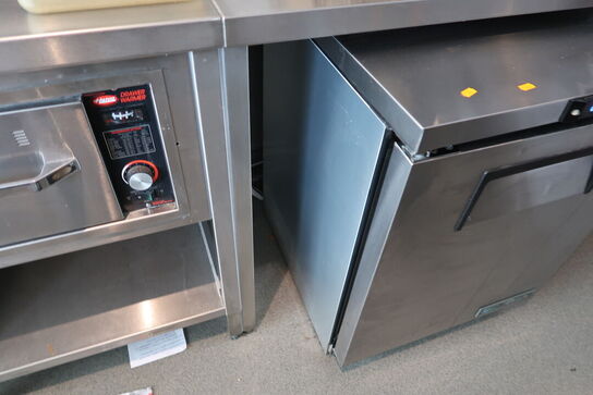 Rustfri stålbord uden indhold