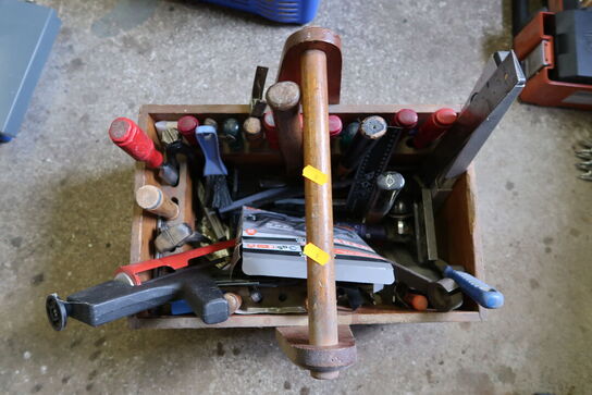 Værktøjskasse med div. Værktøj