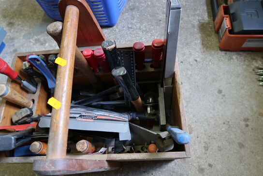 Værktøjskasse med div. Værktøj