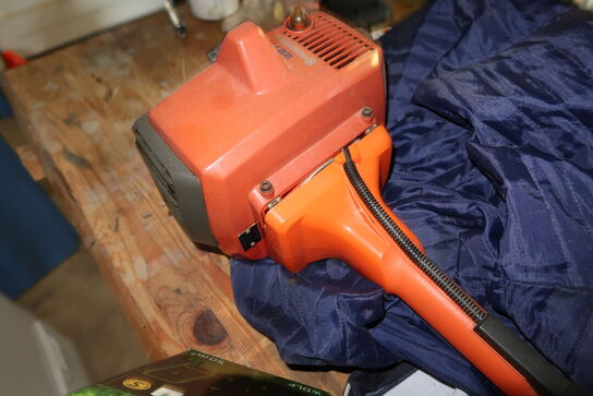 Buskrydder HUSQVARNA 227R