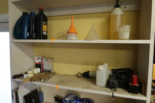 Div. Ladere, batterier, søm, skruer m.m.