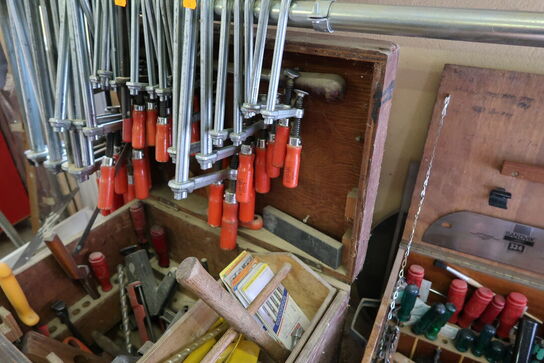 Værktøjskasse med div. Værktøj