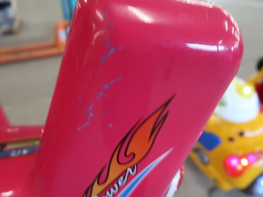 Vippehelikopter med møntindkast (10,-)