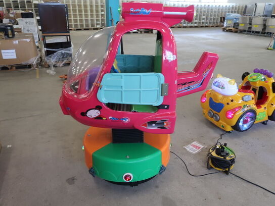 Vippehelikopter med møntindkast (10,-)