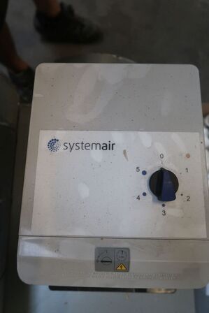 Motor til ventilation samt 2 stk. lyddæmper