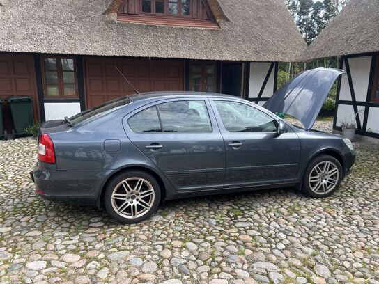 Personbil SKODA OCTAVIA 1.8 TSI  (momsfri)