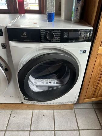 Tørretumbler (kondens) ELECTROLUX EW9H869E9 9 kg