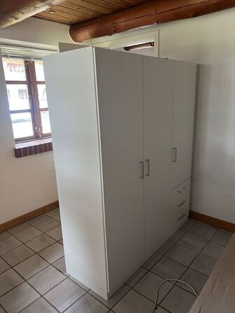 Alt indhold i rum (se billeder)