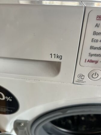 Vaskemaskine LG FV34JNS0A1 11 kg / 1350 RPM