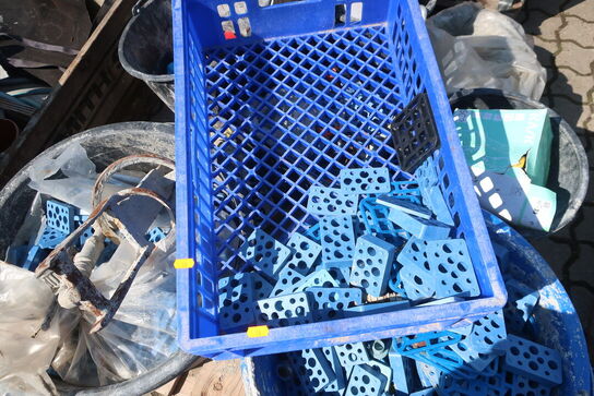 Palle med div. Værktøj og varelager