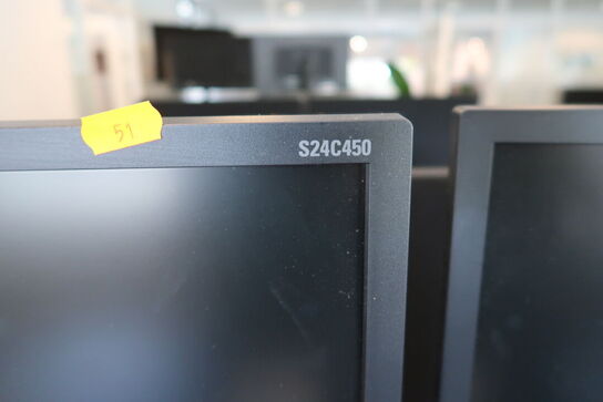 2 stk. computerskærme SAMSUNG S24C450/S24E450, tastatur og mus
