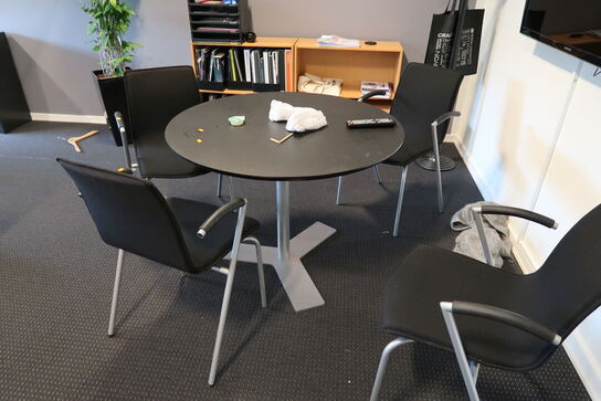 Mødebord med 4 stk. mødestole FOUR DESIGN