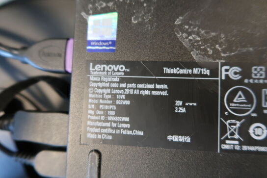 Computer LENOVO ThinkCentre M715q