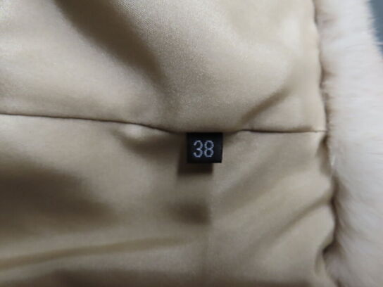 Minkpels, BIRGER CHRISTENSEN