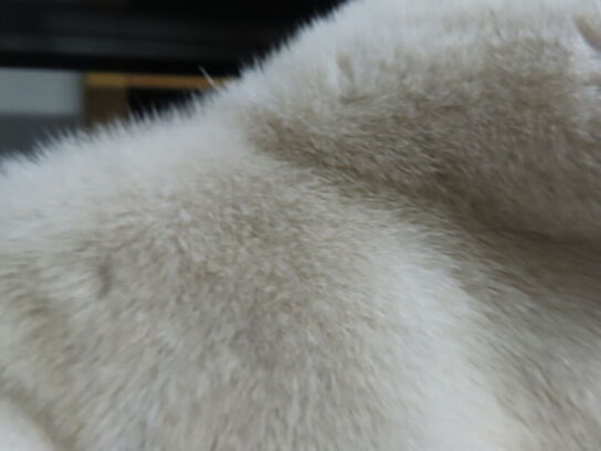 Minkpels, BIRGER CHRISTENSEN