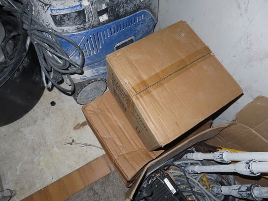 Tøm rummet for værktøj, stiger og materialer