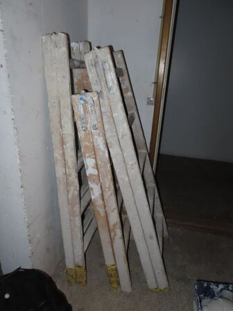 Tøm rummet for værktøj, stiger og materialer