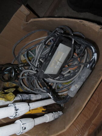 Tøm rummet for værktøj, stiger og materialer