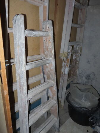 Tøm rummet for værktøj, stiger og materialer