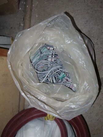 Tøm rummet for værktøj, stiger og materialer