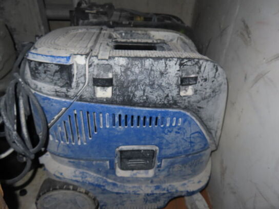 Tøm rummet for værktøj, stiger og materialer