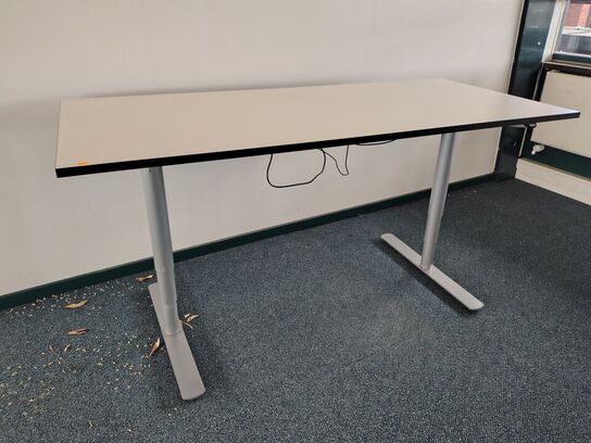 Hæve/sænkebord