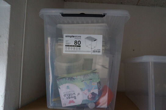 Diverse tæpper, udendørslegetøj, m.v.