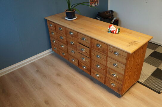 Apotekerreol inkl. Diverse legetøj