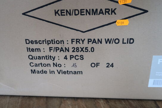 2 kasser (4 pr. stk.) Stegepander DIETA HERES  Menigo