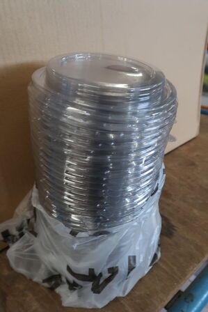 2 kasser (400 pr. stk.) Låg  til  madbakker    DUNI  550 CC PP KAPAK