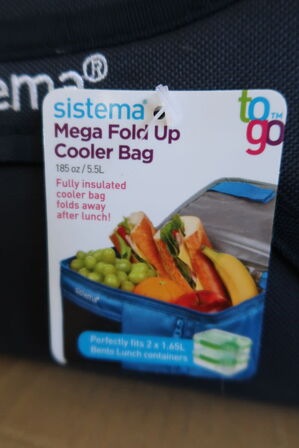 1 kasse (36 pr. stk.) Køletaske blå 4 ltr  SISTEMA TOGO 301227