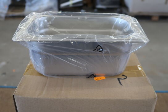 6 stk. Kantinelåg1/4 GN D100 mm 2,7 ltr  EHG