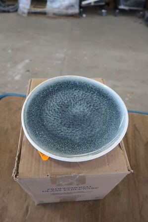 3 kasser (6 pr. stk.) Emalje Tallerken   CHURCHILL 1795   Orangic Dusk Glass