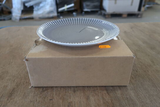 5 kasser (6 pr. stk.) Tallerken Flat Plate  KEN STOR KØKKEN   Daisy 