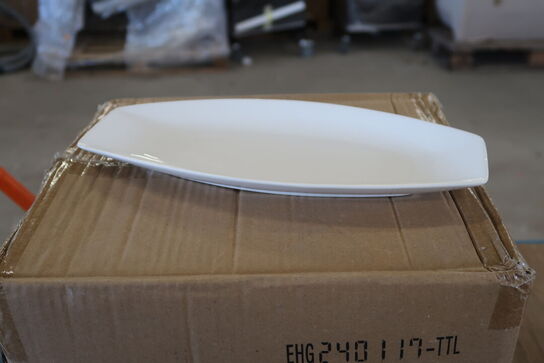 2 kasser (32 pr. stk.) Buffetfad oval  EHG