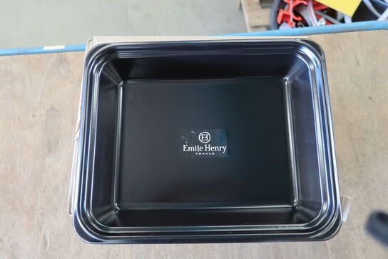 14 kasser (3 pr. stk.) Ildfast fad EMILY HENRY 