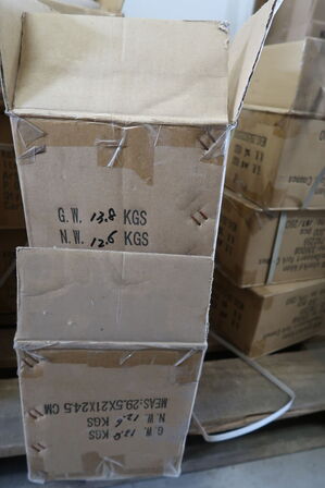 2 kasser (300 pr. stk.) Dessertske  COSMOS