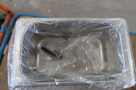 6 stk. Kantinebeholder-stål 1/4 GN   EHG