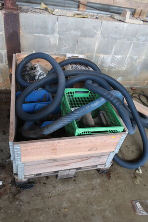 Div. Varelager, værktøj, reservedele m.m.